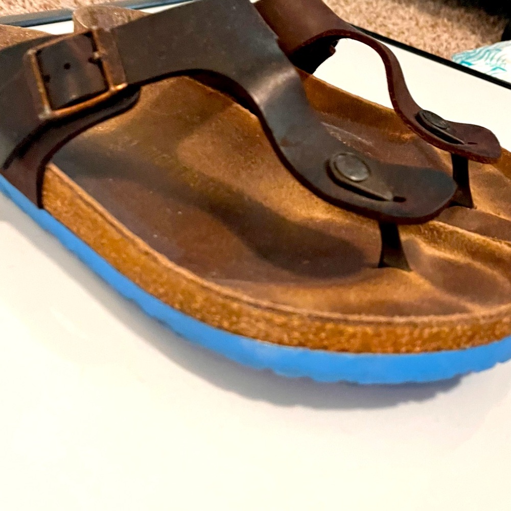 Birkenstock Gizeh thong sandals size 41 (10) or men 8.5
